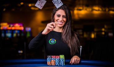 vivi saliba, embaixadora 888poker